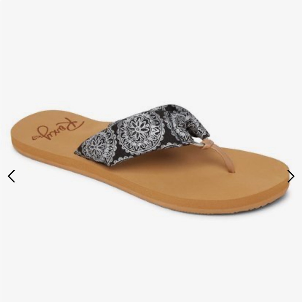 Roxy sandals - brand new